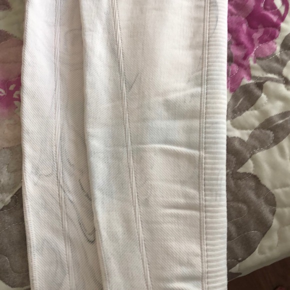 Tone It Up x Avocado Air Marble Leggings - Picture 3 of 5